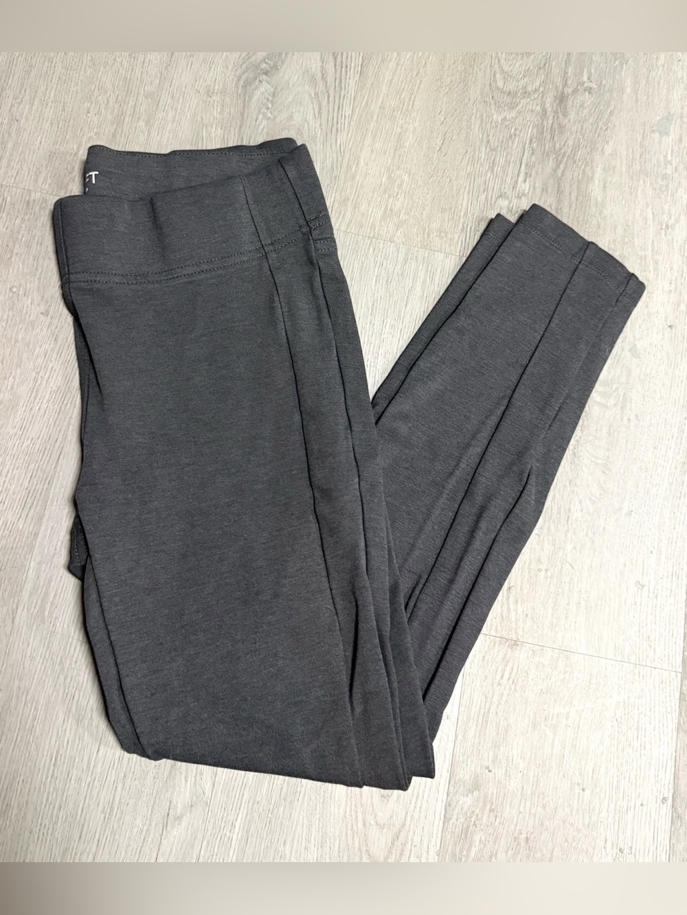 •LOFT• LEGGINGS